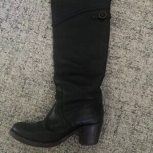 Frye 77596 Jane Cuff Boot, Black Leather, Rare Find!